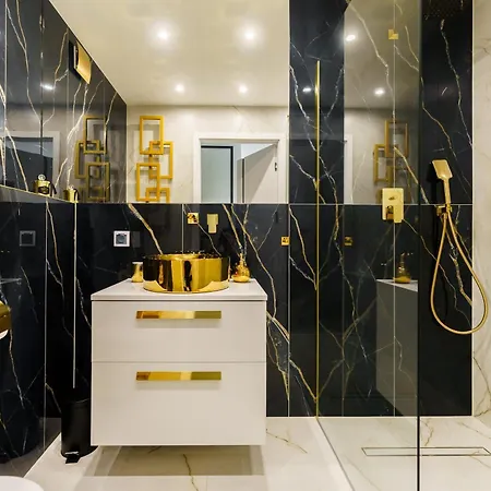 Golden Pearl Spa Prywatny Apartament Z Sauna I Jacuzzi Kolobrzeg Exterior photo